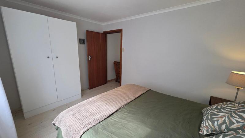 5 Bedroom Property for Sale in Glentana Western Cape